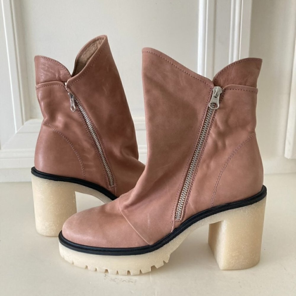 NWOB Free People Jack Zip Brown Leather Boots Sz 40